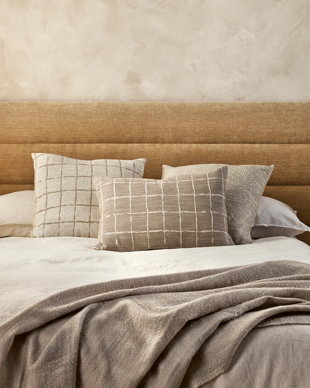Alder Oat Cushion - Image 5