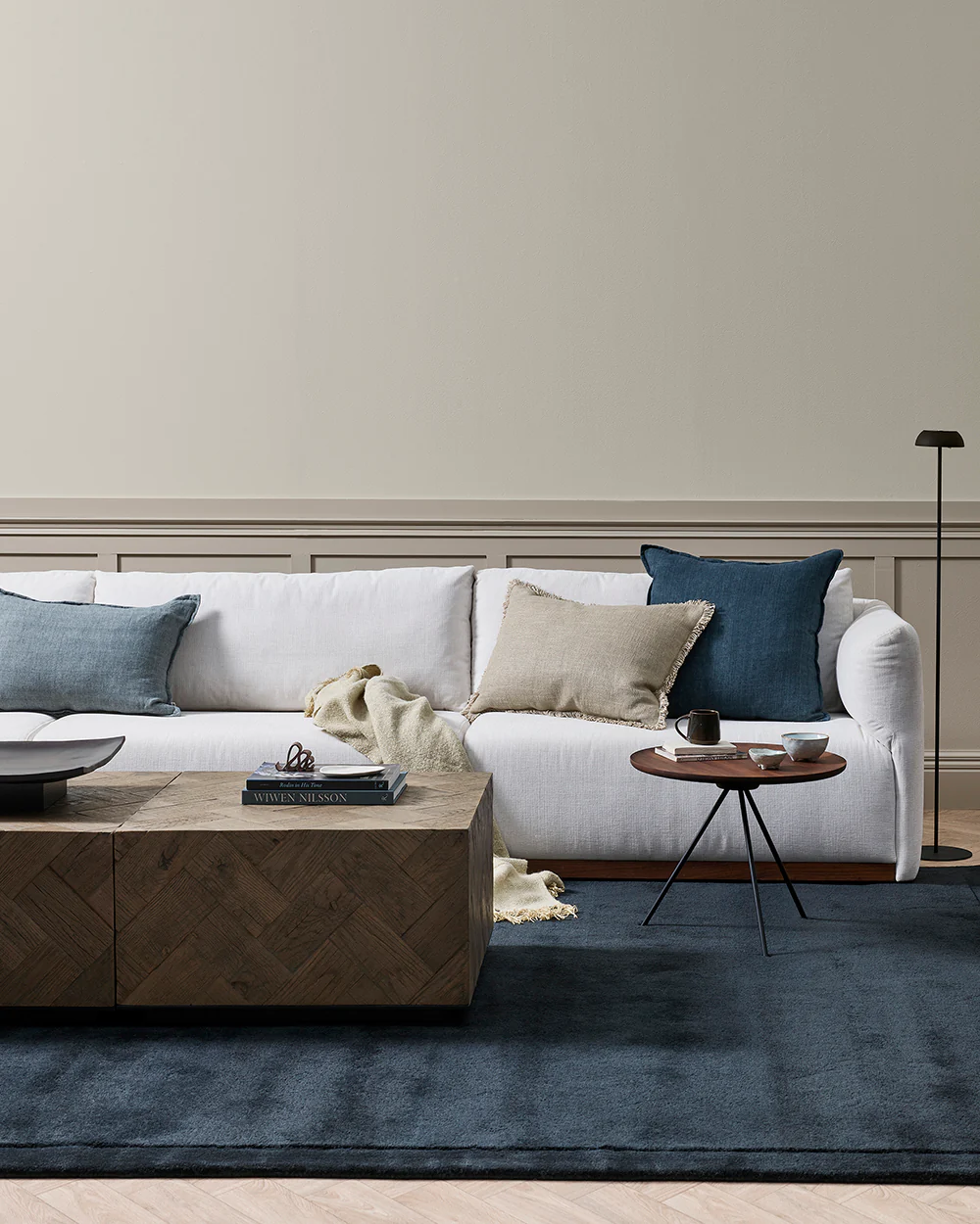 Arcadia Steel Cushion - Image 5