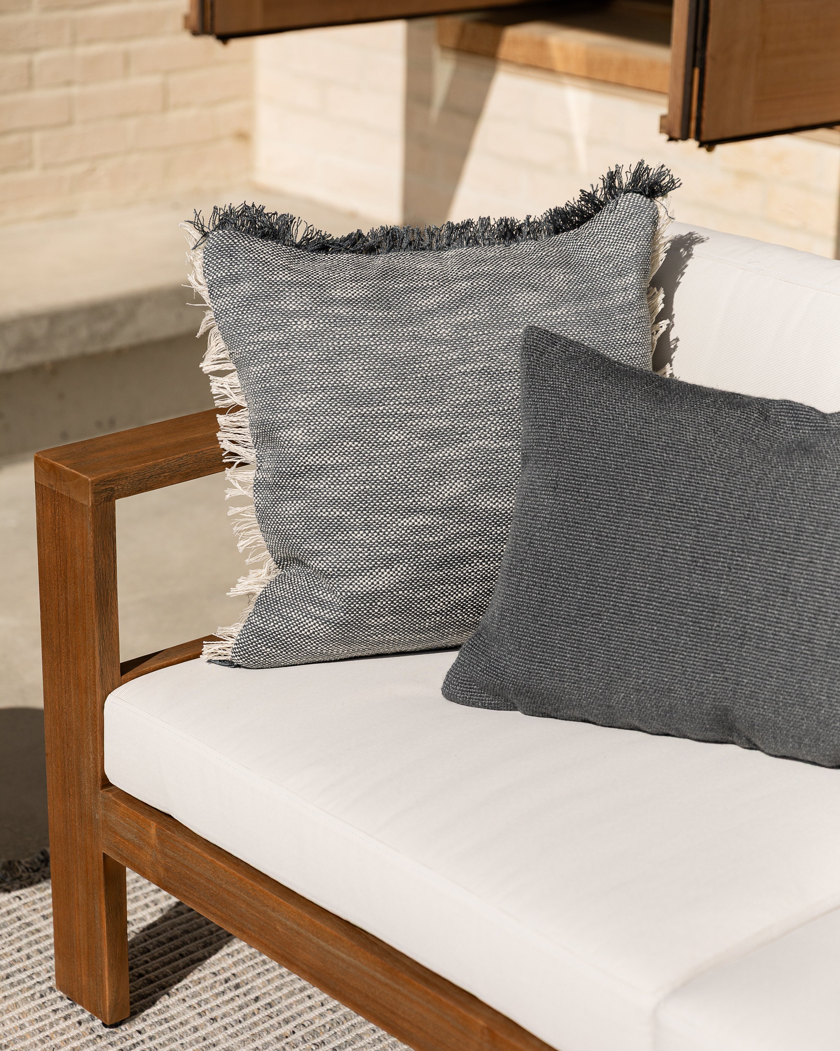Clipper Steel Blue Cushion - Image 3