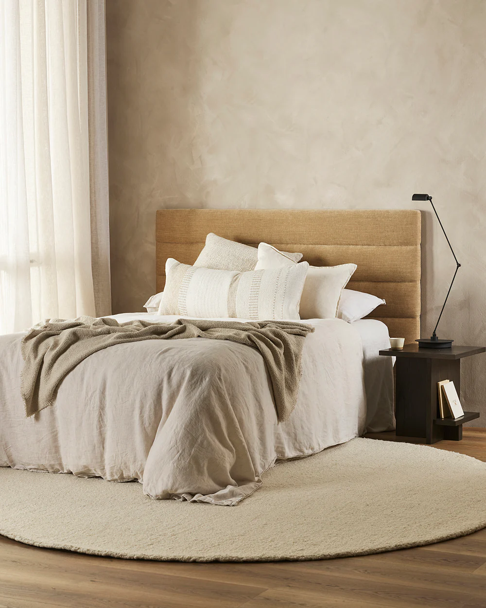 Dorset Natural White Round Floor Rug - Image 3