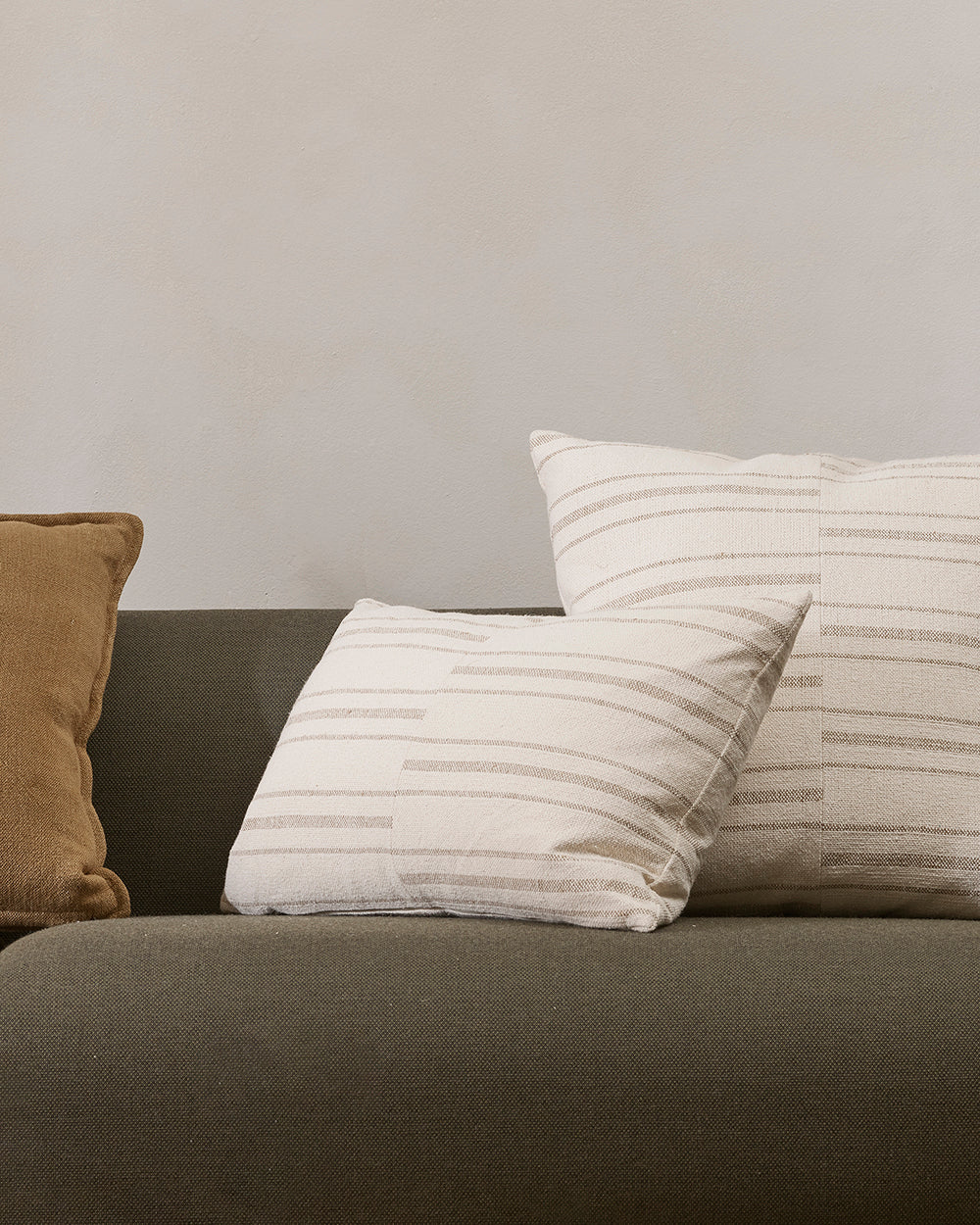 Duke Ecru Cushion - Image 5
