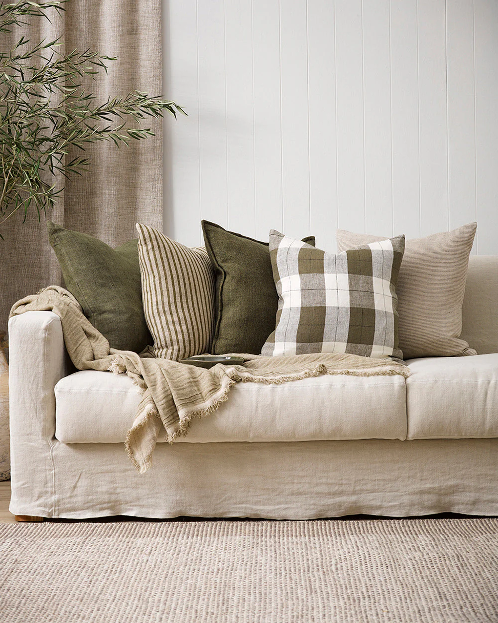 Flaxmill Winter Moss Cushion - Image 3
