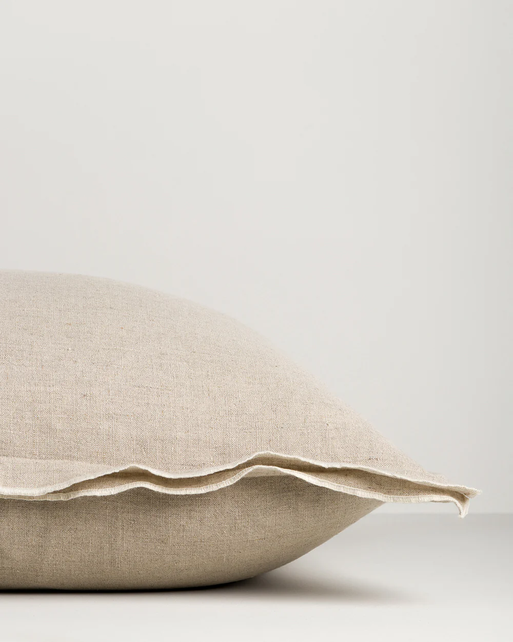 Linden Linen Lodge Cushion - Image 5