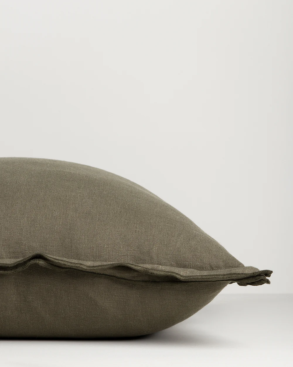 Linden Olive Lodge Cushion - Image 6