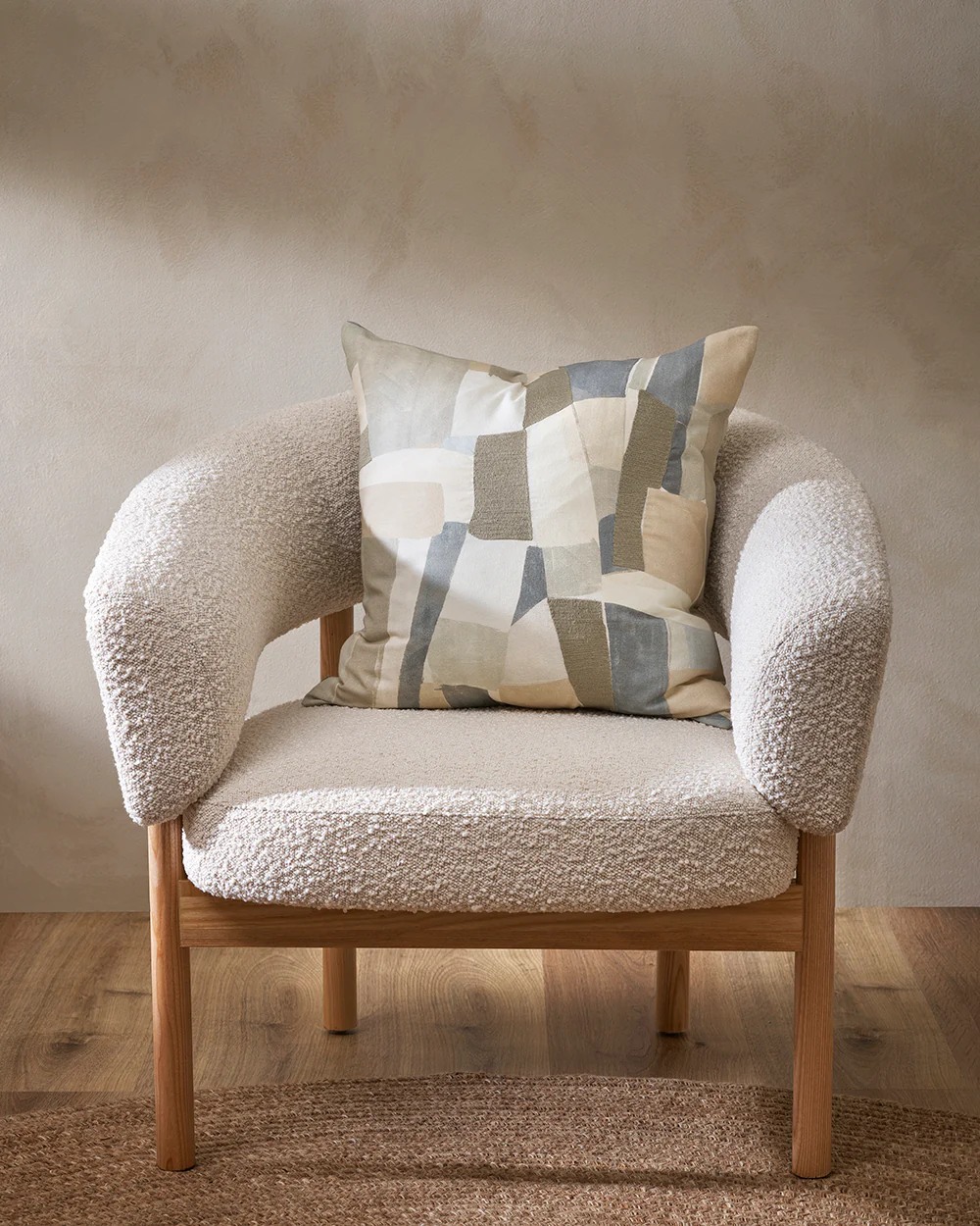 Lucio Multi Cushion - Image 2