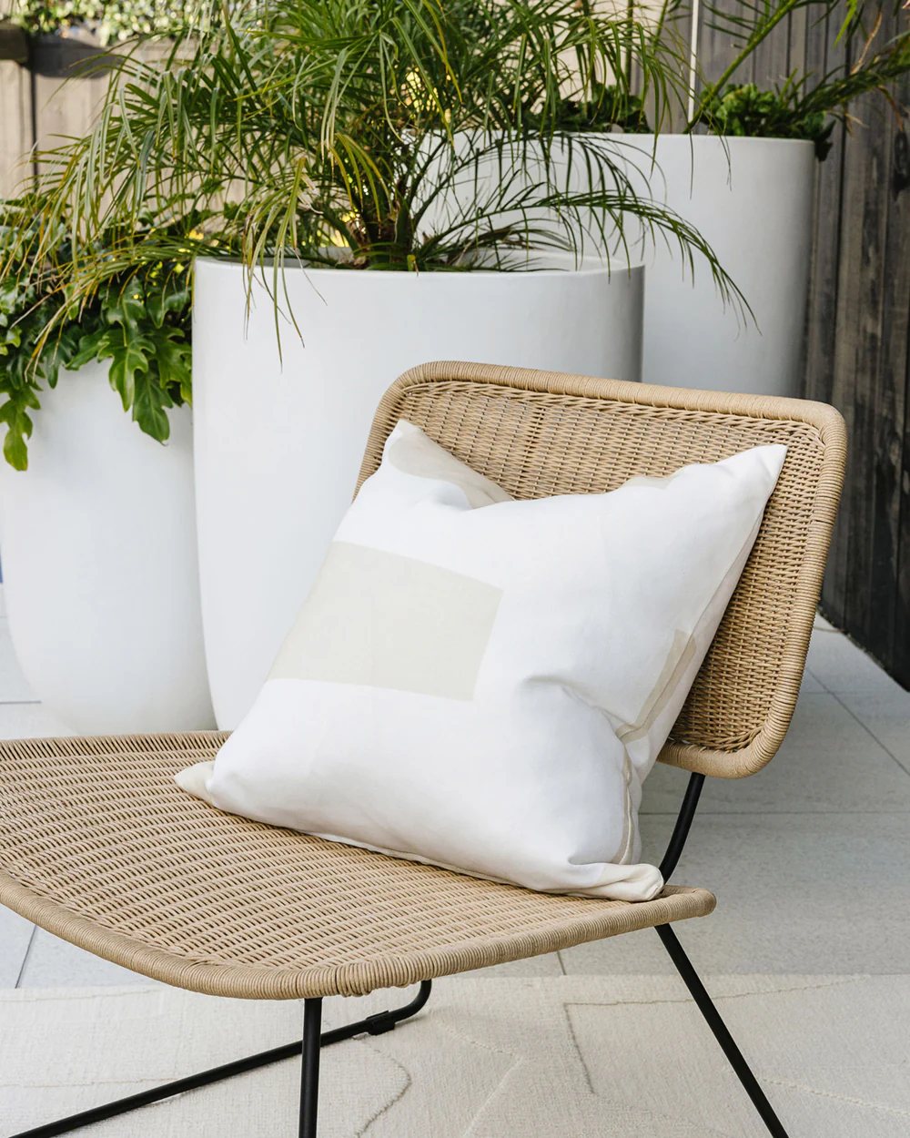 Meelan Beige Cushion - Image 3