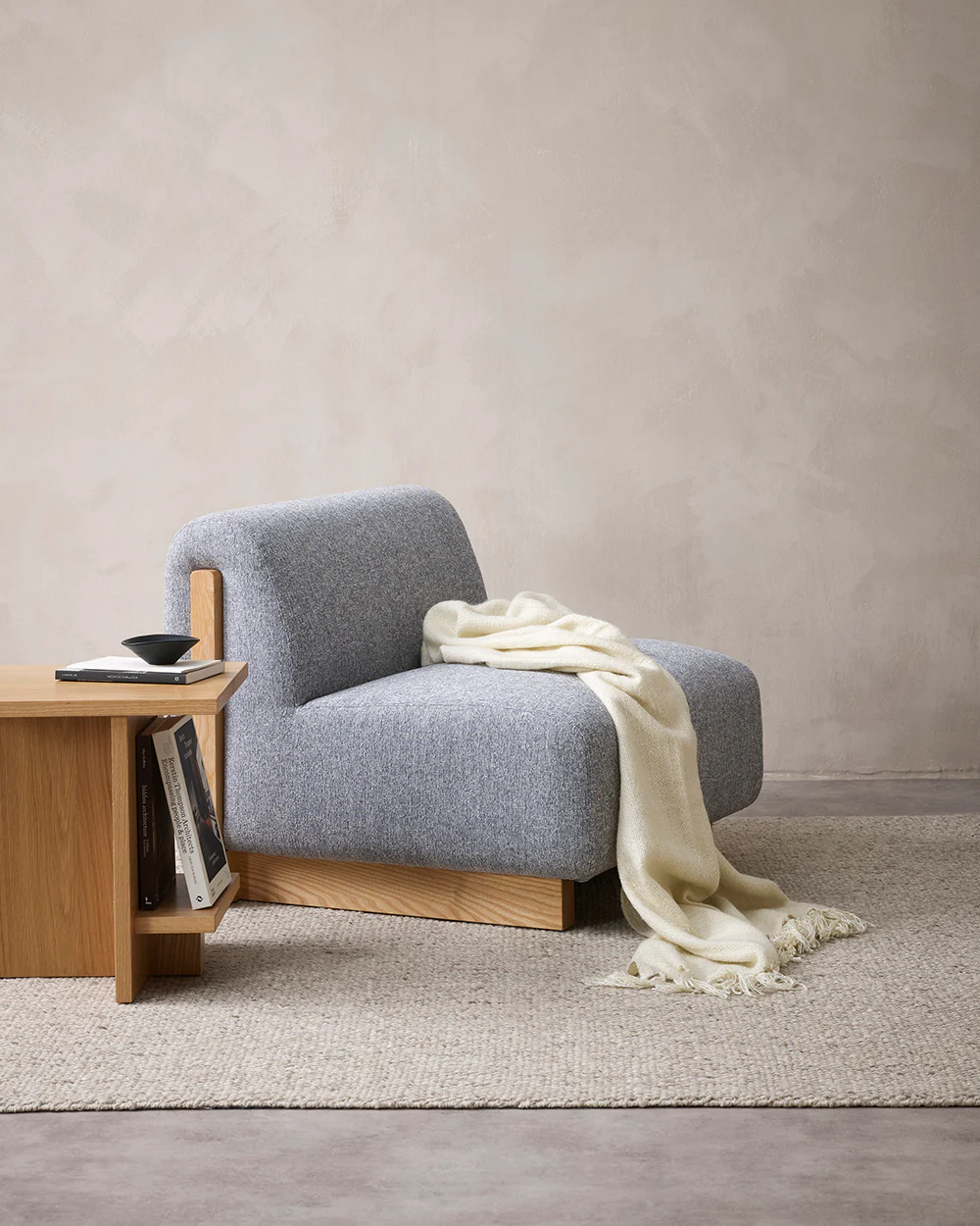Richmond Ecru Throw - Image 5