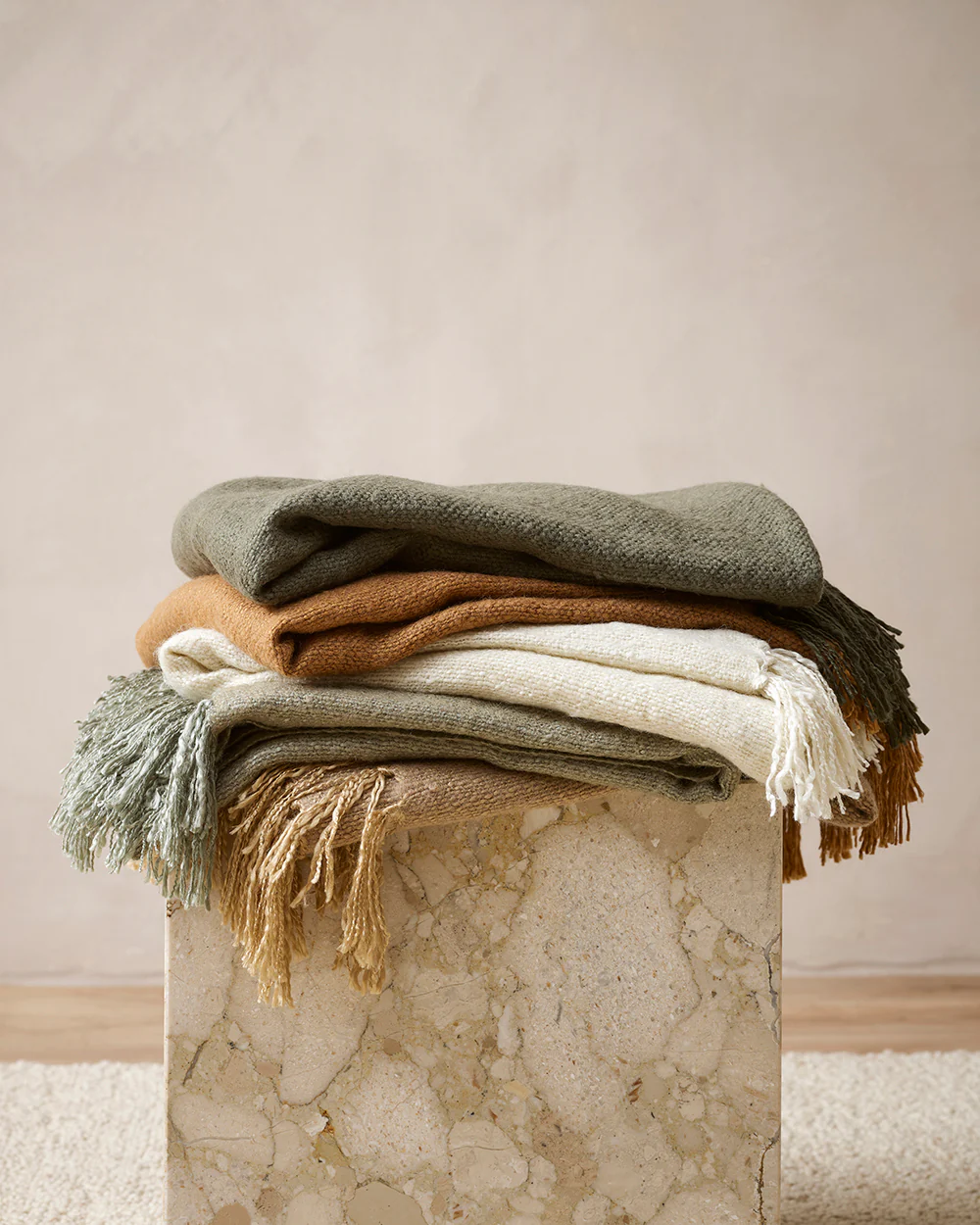 Richmond Ecru Throw - Image 6