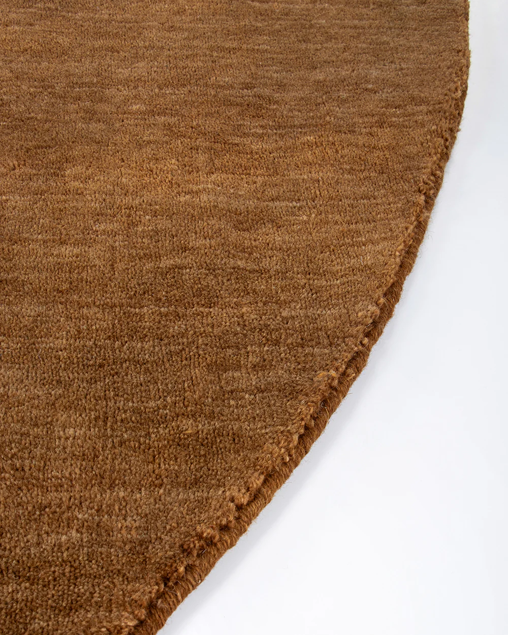 Sandringham Pecan Round Floor Rug - Image 7