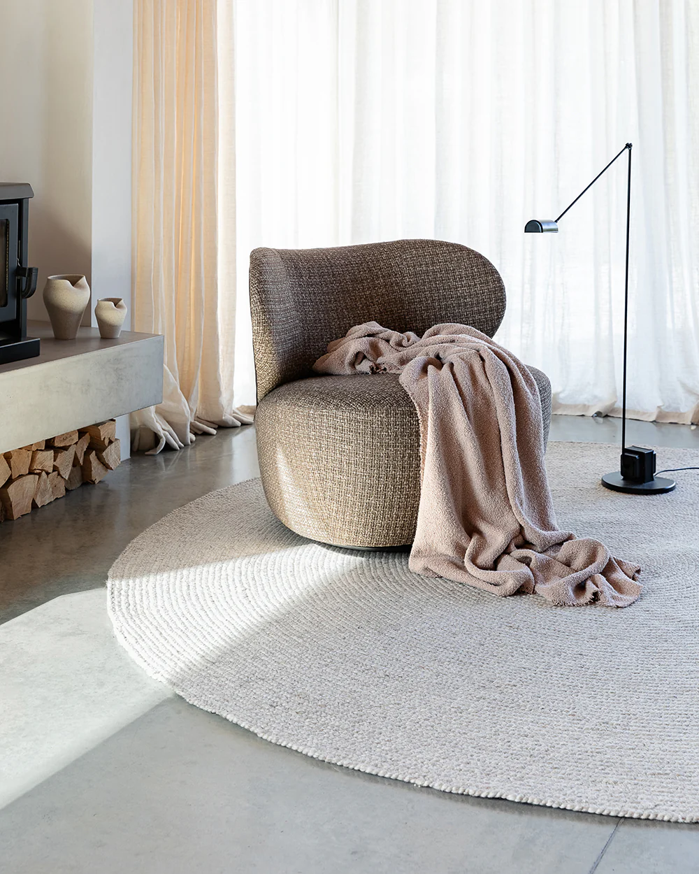 Tairua Natural Straw Floor Rug - Image 3